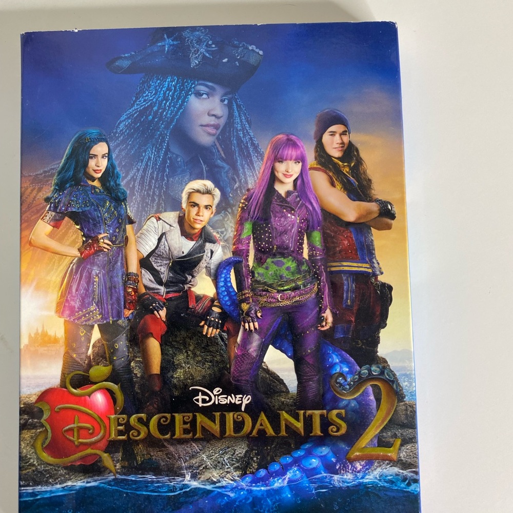 Descendants 2 movie. Brand new